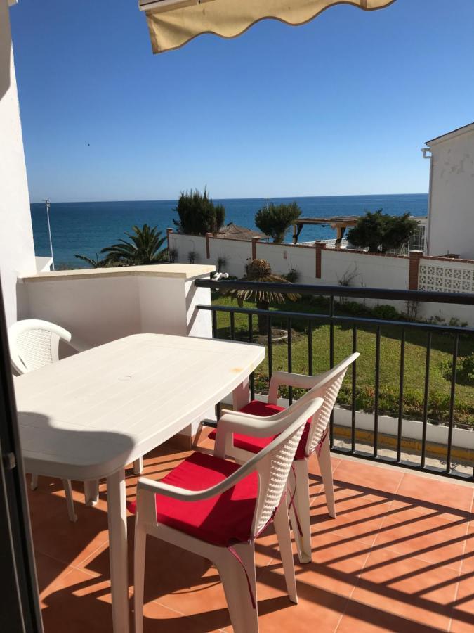 Apartamento A Pie De Playa. Nerja Ngoại thất bức ảnh